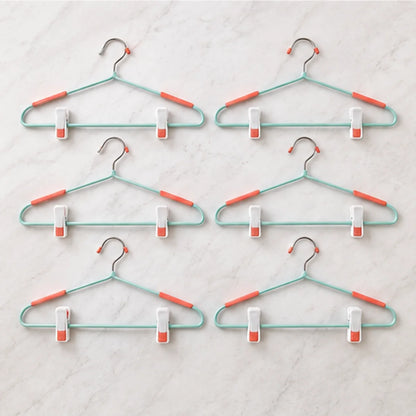 Non-Slip Clip Hanger Set — package contents