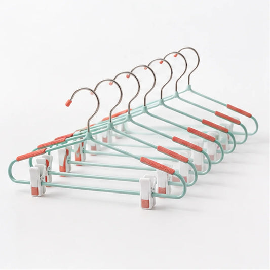 Non-Slip Clip Hanger Set — product view